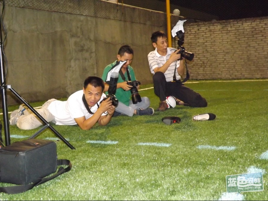 田小蓝色足球宝贝图片