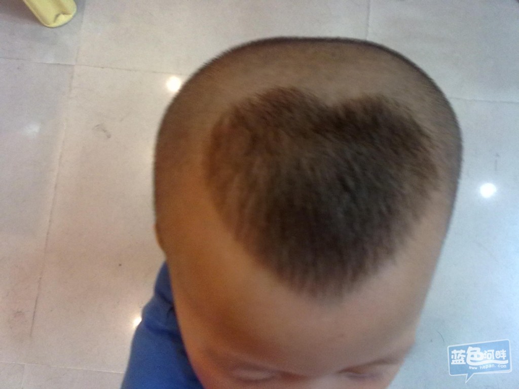 1岁以内婴儿发型男（越剪越帅气的6款发型）-幼儿百科-魔术铺